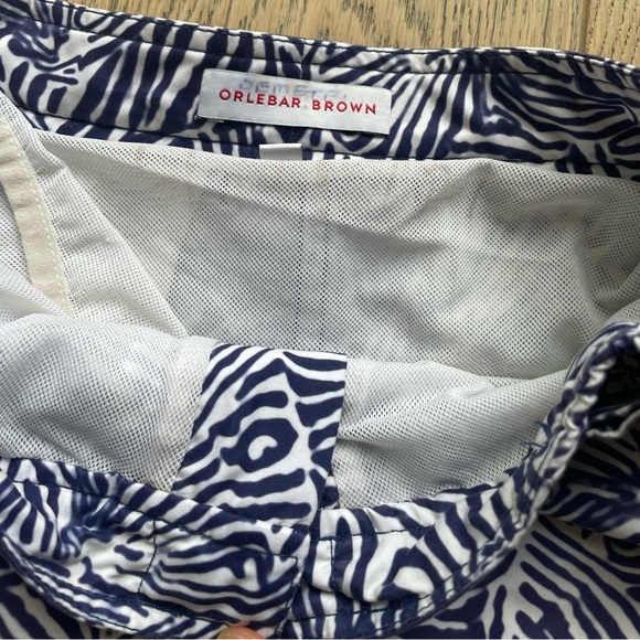 Orlebar Brown Boys Swim trunks White & Blue patterned Size 6 YRS EUC - Picture 2 of 5